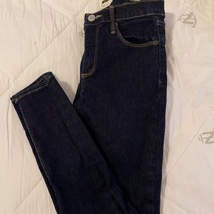 Gap Jeans - True Skinny - Size 26R
